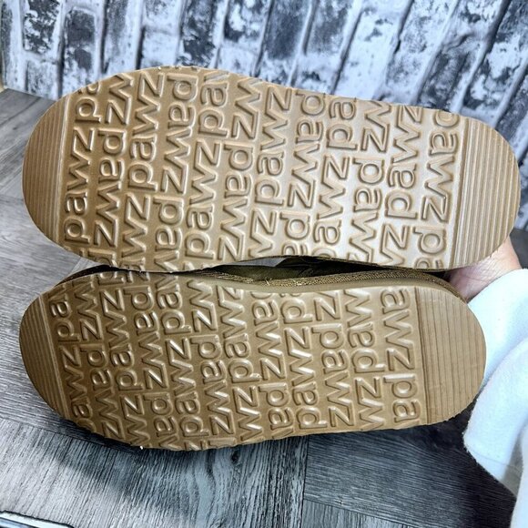 Paws by Bearpaw Hickory 20622Y Kids size 10 Amy Suede Winter Waterproof … - Picture 8 of 8